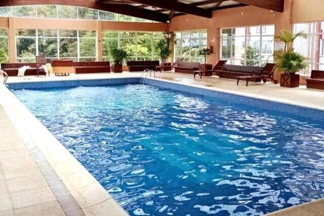 Apartamento No Residencial Village No Centro De Gramado, Com Piscina Aquecida E Hidromassagem Экстерьер фото
